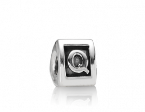 charm letter Q