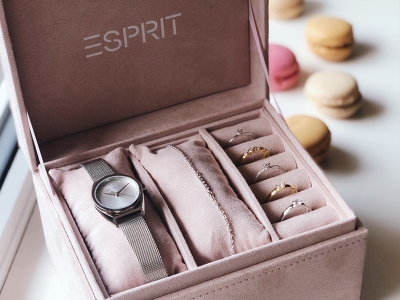 esprit-sieraden-box-gratis-bij-aankoop-esprit-horloge.jpg